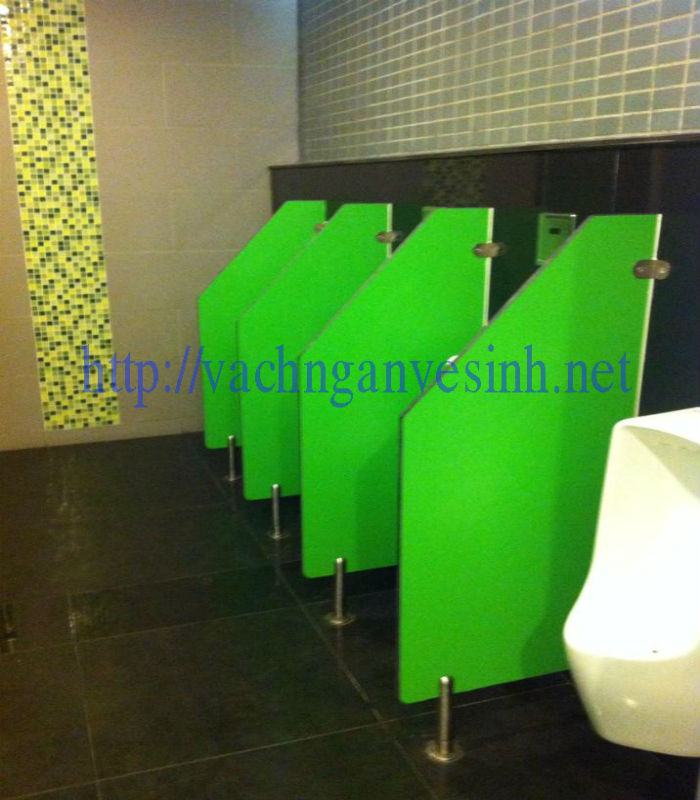 Thiết kế vách ngăn vệ sinh cho gia chủ mệnh Hỏa