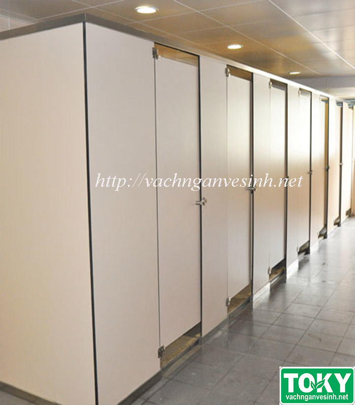 Vách ngăn vệ sinh tại tỉnh Quảng Nam – Giải pháp hiện đại