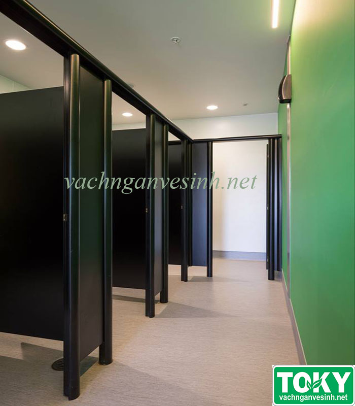 Thi công vách ngăn vệ sinh giúp tiết kiệm thời gian?