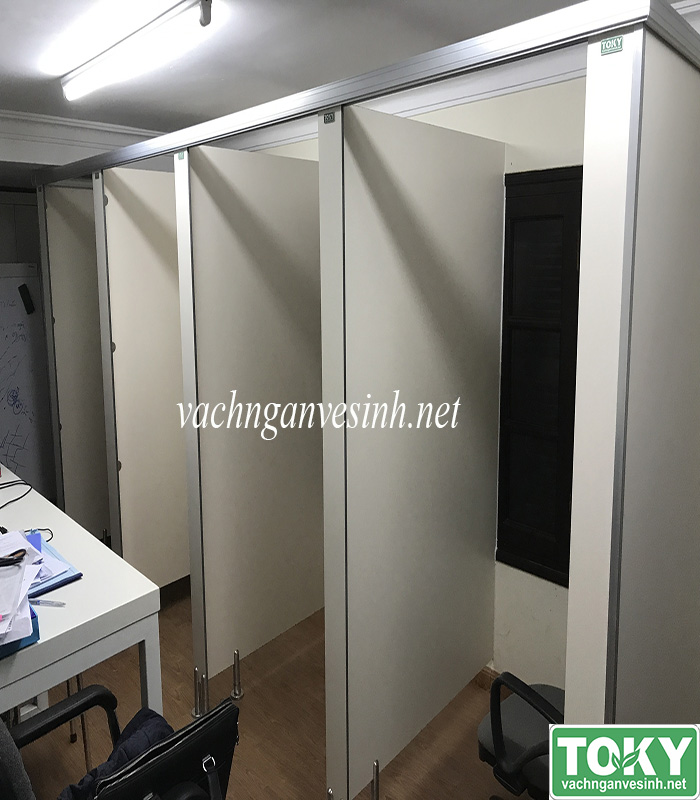 Thi công vách ngăn phòng thay đồ