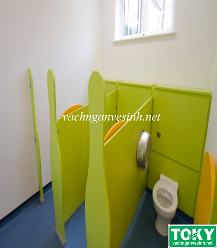 Xu hướng thiết kế vách ngăn vệ sinh cho trường học