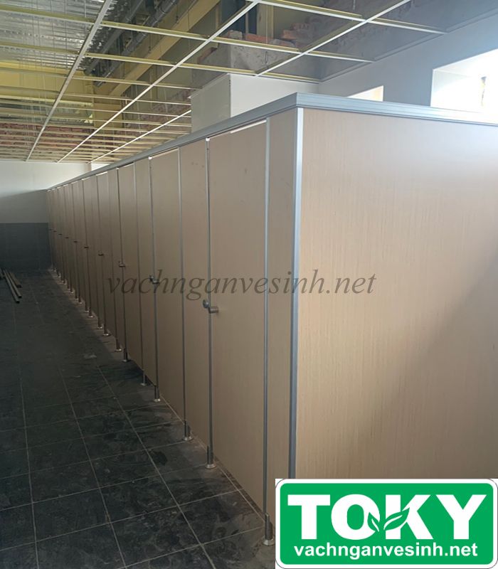 Dự án vách ngăn vệ sinh tại nhà máy YOUNGBO VINA