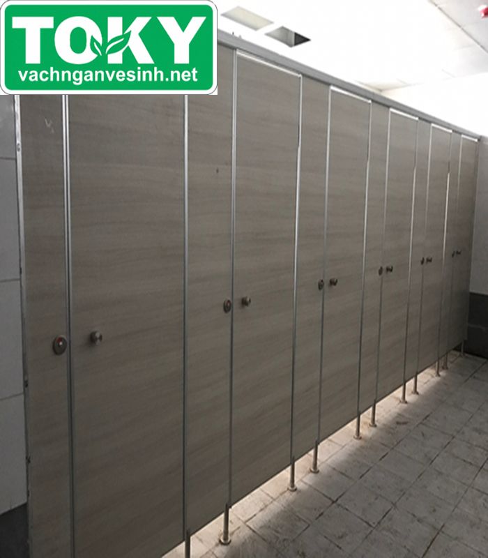 Vách ngăn vệ sinh compact có thật sự giúp diệt mối hiệu quả?