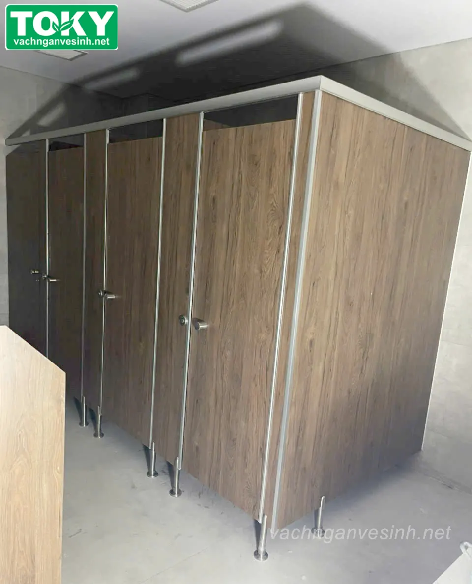 Các mẹo đơn giản giúp việc lau vách ngăn vệ sinh nhàn tênh