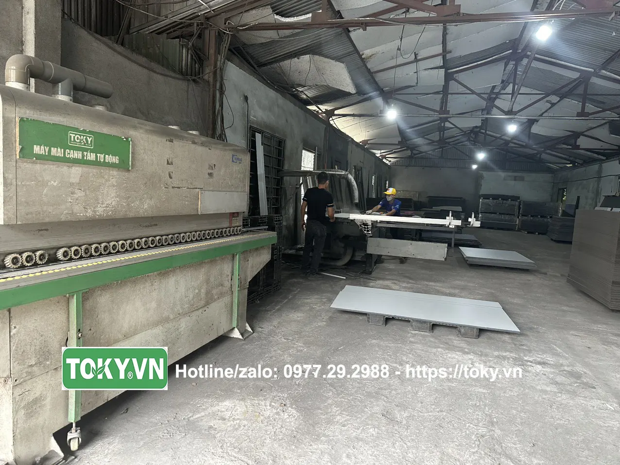 Dịch vụ cắt tấm vách ngăn vệ sinh compact giá rẻ