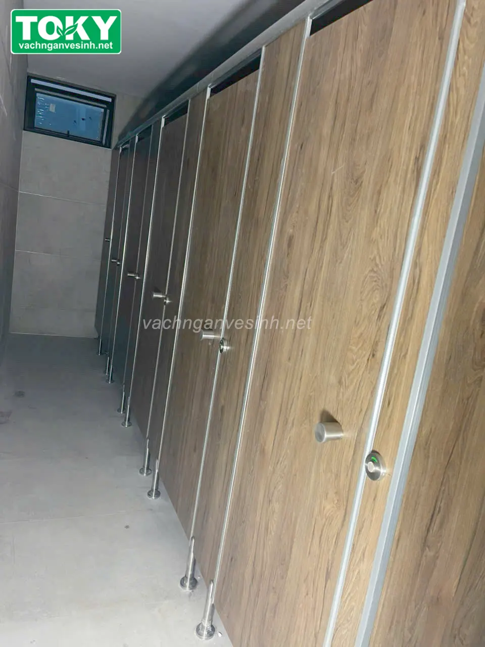 Tuyệt chiêu lựa vách ngăn vệ sinh compact đúng chất lượng - Góc nhìn chuyên gia 20 năm kinh nghiệm