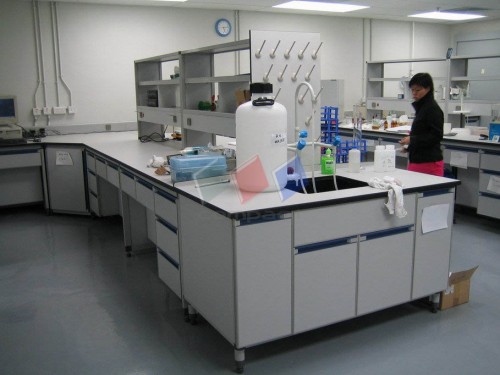ứng dụng của compact HPL bàn làm việc phòng thí nghiệm