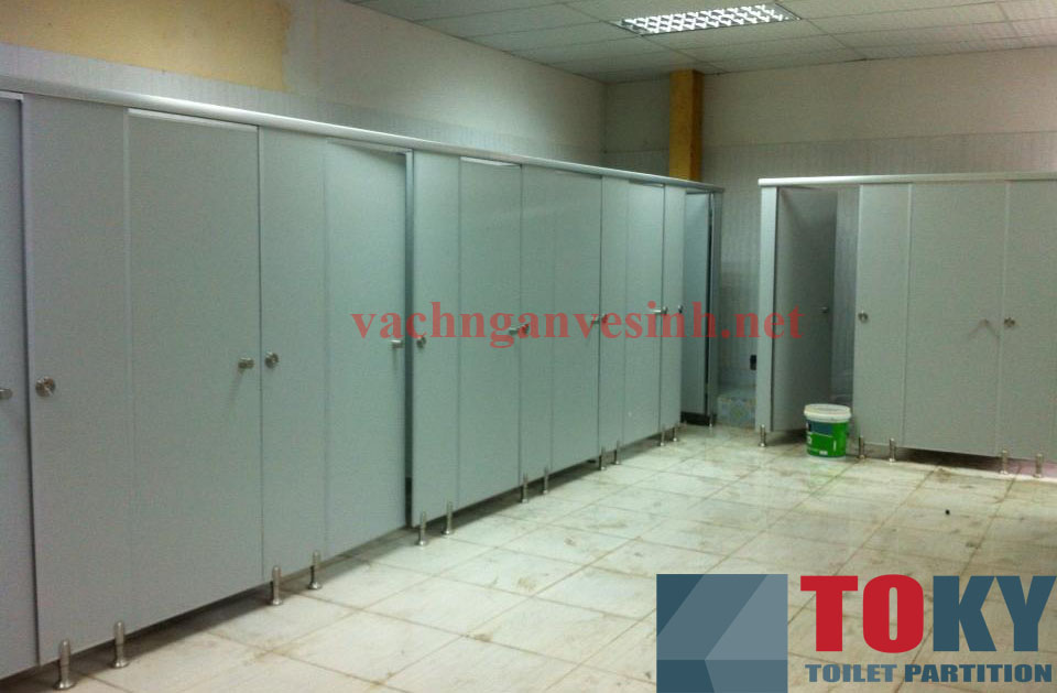 Dịch vụ trọn gói vách ngăn vệ sinh tại Hà Nam | Giá tốt – Thi công nhanh