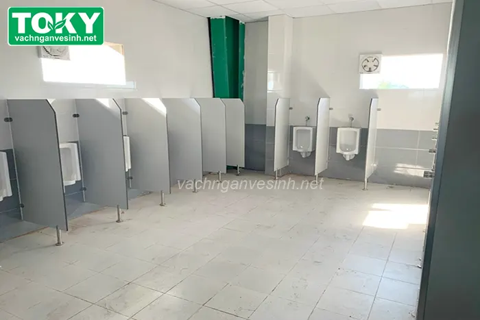 Vách ngăn vệ sinh CDF