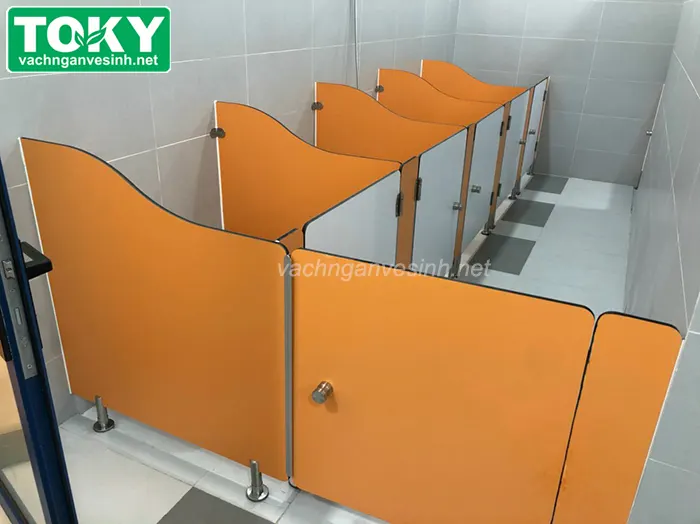 Cung cấp và thi công vách ngăn vệ sinh cho trường học