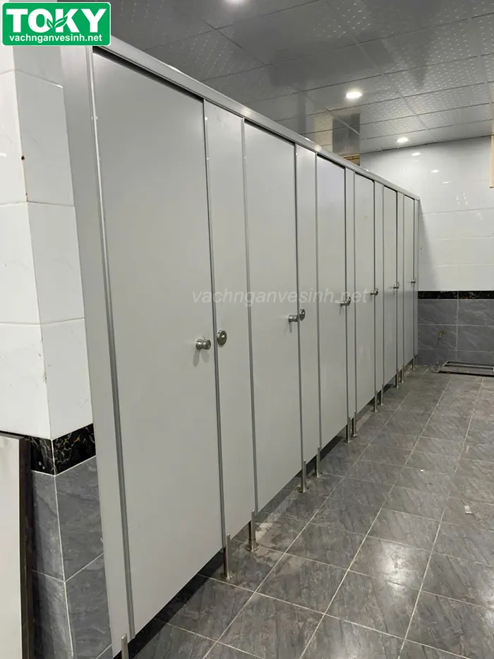 Thi công vách ngăn vệ sinh trọn gói