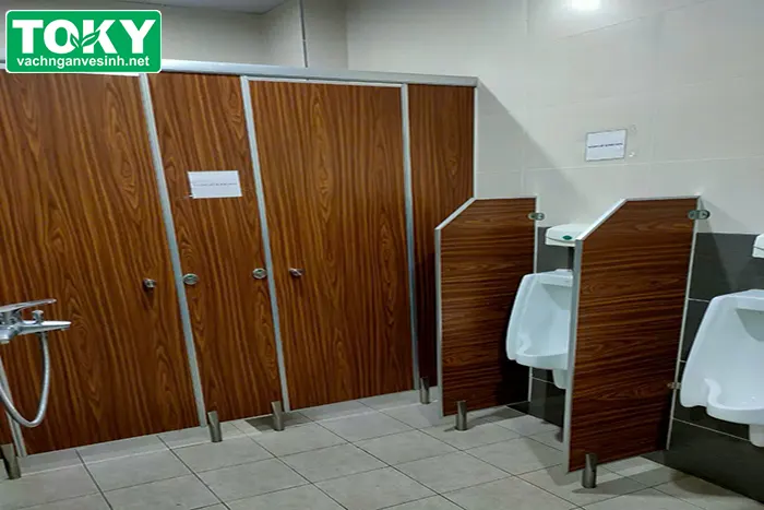 Vách ngăn vệ sinh MFC gỗ công nghiệp chịu ẩm
