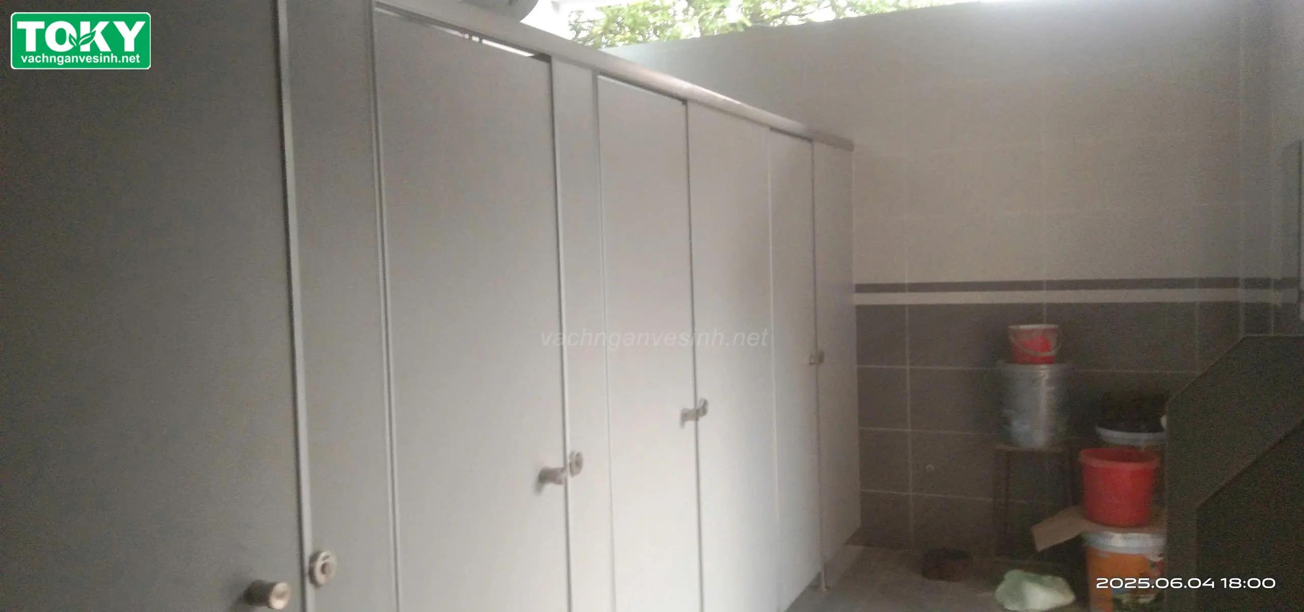 Dự án 150m2 vách ngăn vệ sinh cho nhà máy Z176 Hưng Yên