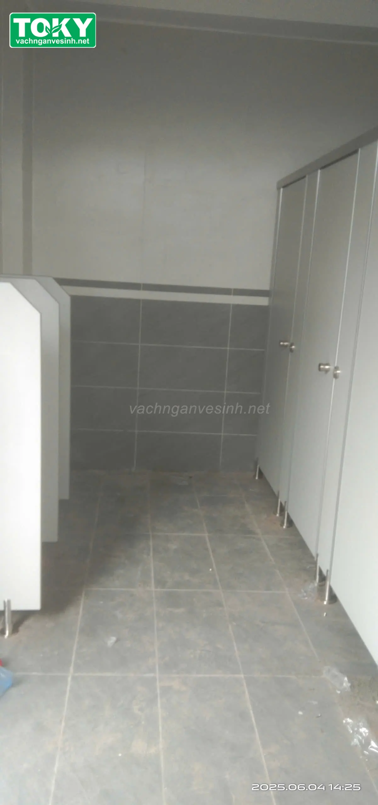 Dự án 150m2 vách ngăn vệ sinh cho nhà máy Z176 Hưng Yên