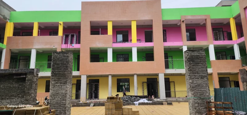 Toky thi công vách ngăn vệ sinh Trường mầm non Địa Lão