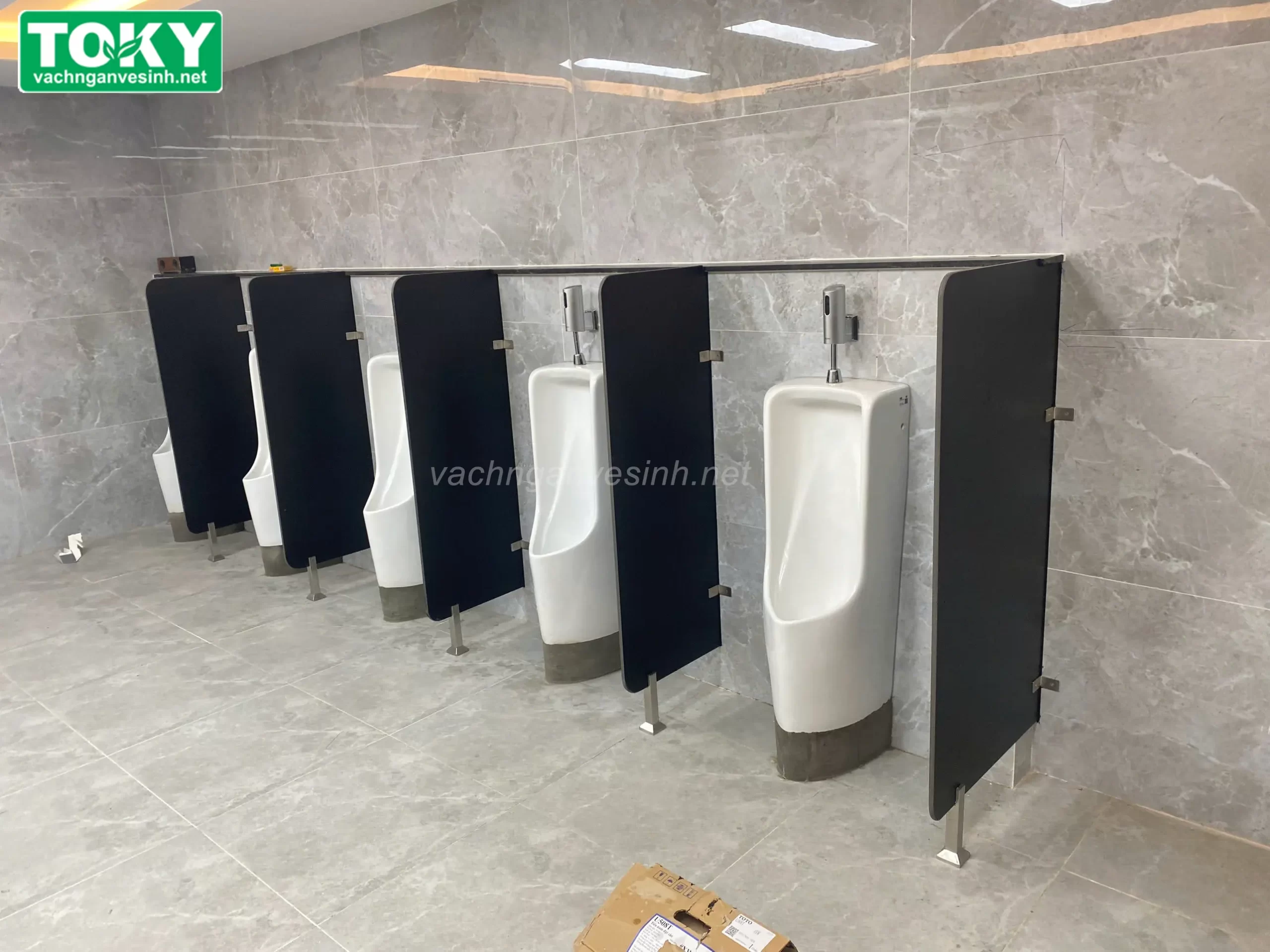 Bộ sưu tập vách ngăn vệ sinh tiểu nam Compact bền, đẹp, rẻ từ thực tế