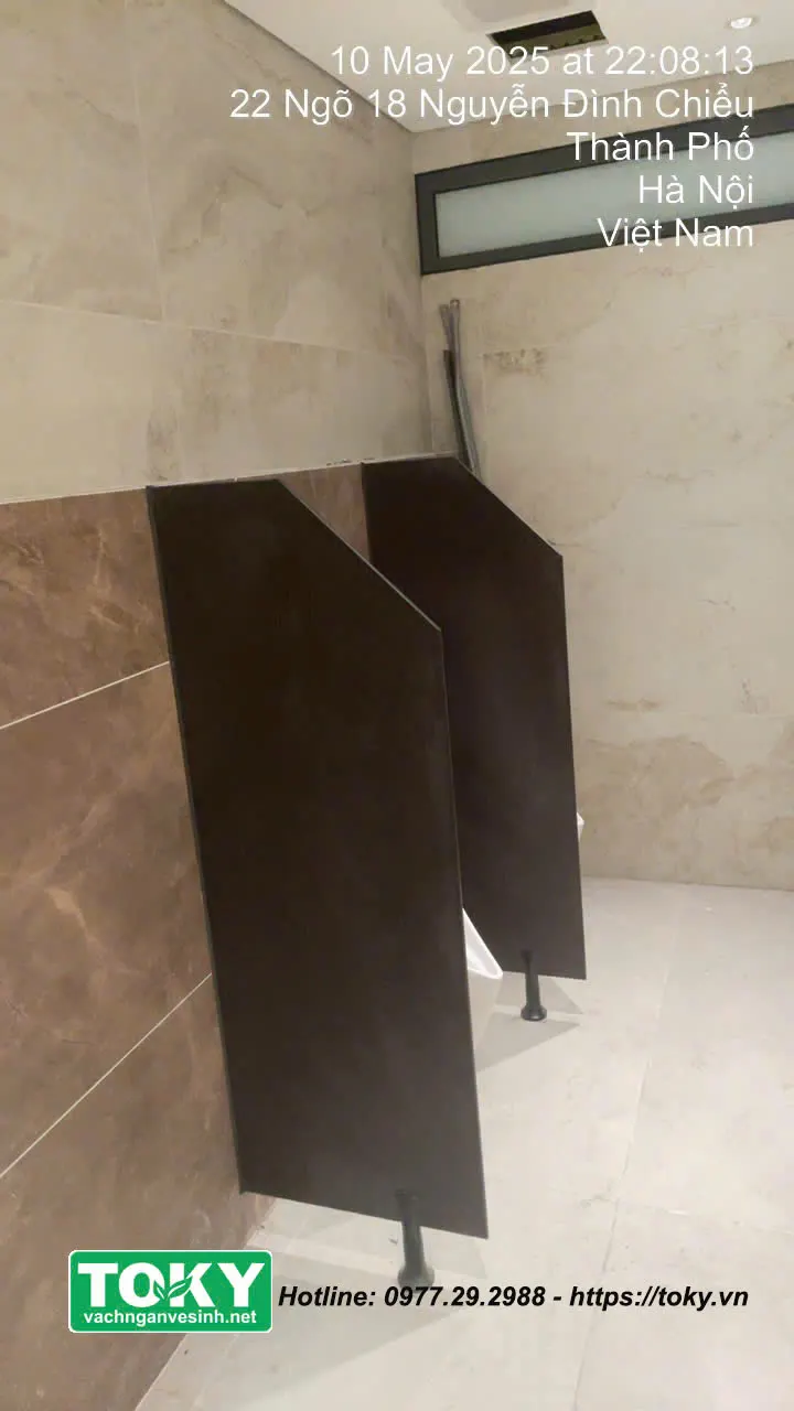 Bộ sưu tập vách ngăn vệ sinh tiểu nam Compact bền, đẹp, rẻ từ thực tế