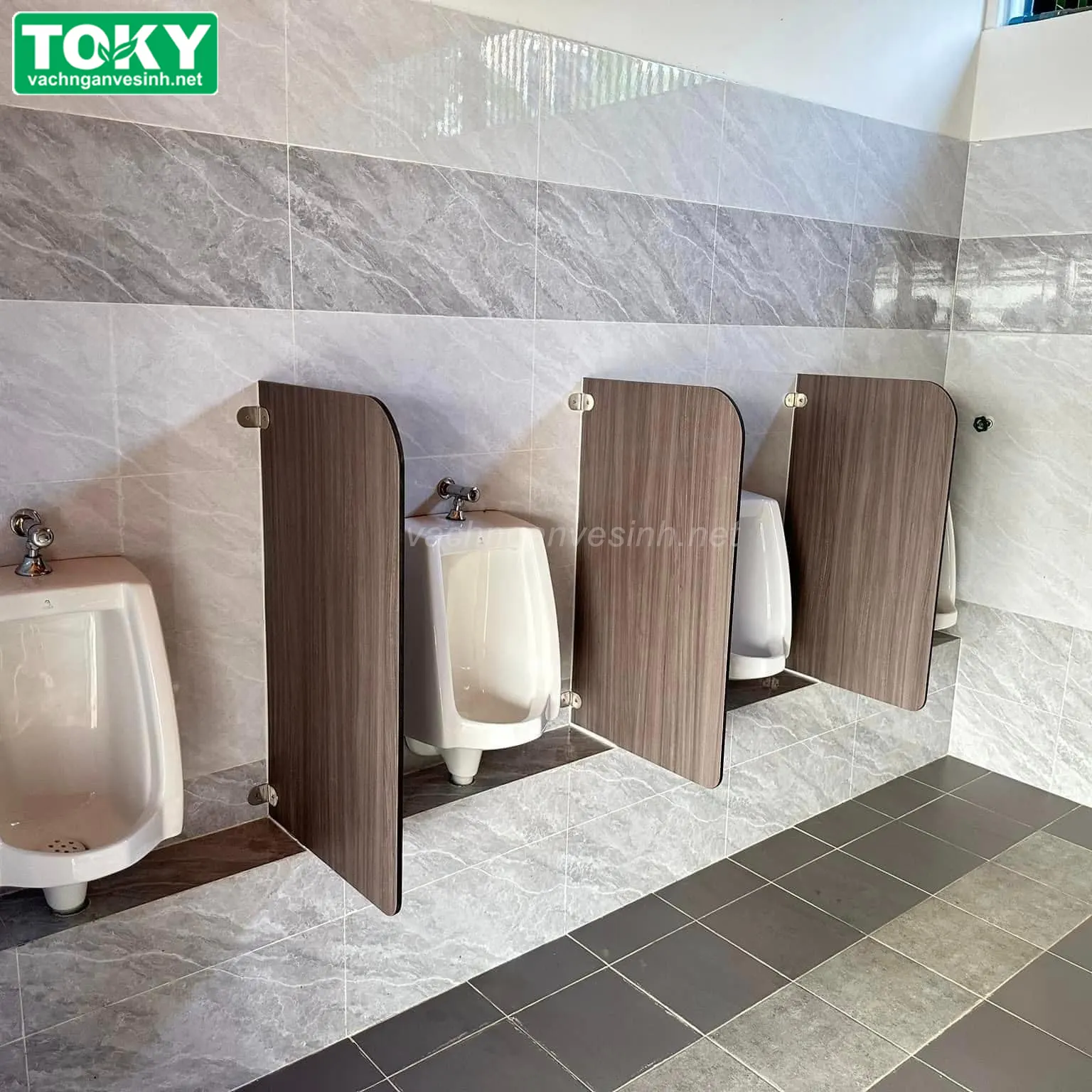 Bộ sưu tập vách ngăn vệ sinh tiểu nam Compact bền, đẹp, rẻ từ thực tế