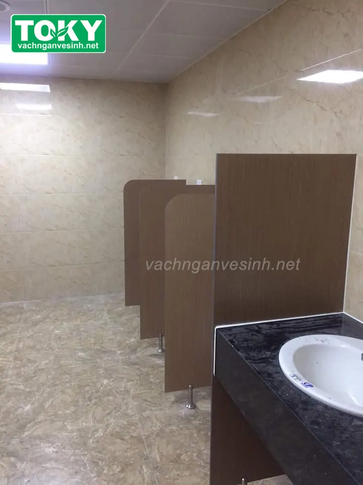 Bộ sưu tập vách ngăn vệ sinh tiểu nam Compact bền, đẹp, rẻ từ thực tế