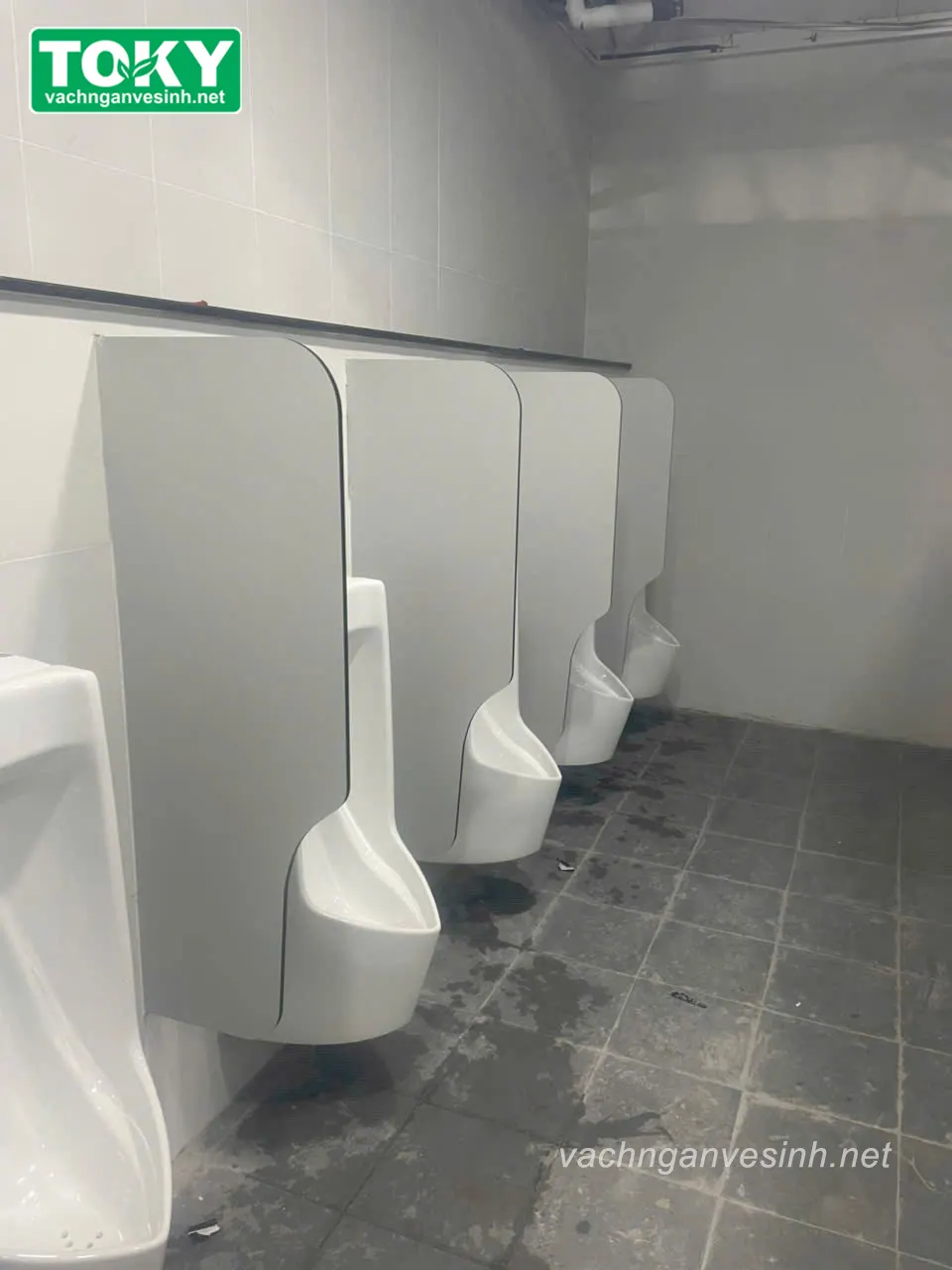 Bộ sưu tập vách ngăn vệ sinh tiểu nam Compact bền, đẹp, rẻ từ thực tế