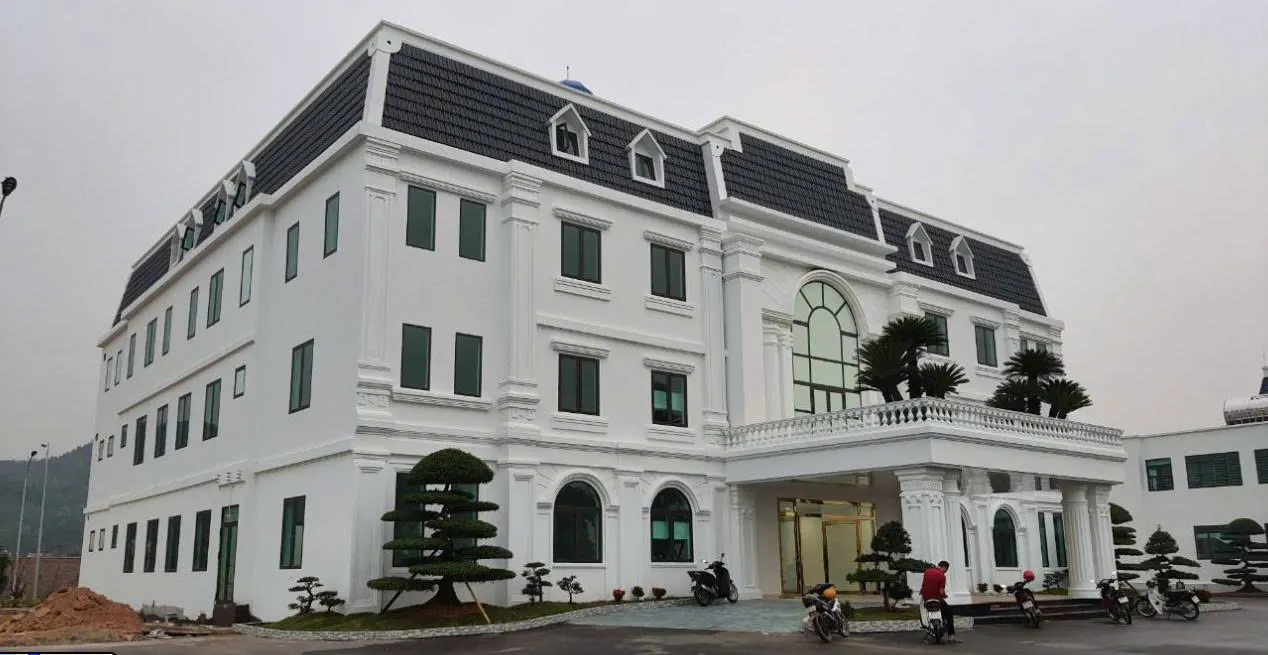 Thi công vách ngăn vệ sinh Nhà điều hành Công ty nhiệt điện An Khánh