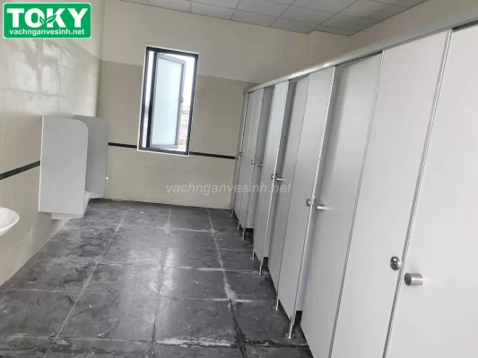 Vách ngăn vệ sinh phường Cầu Giấy – Chuyên gia giải pháp tối ưu toàn diện
