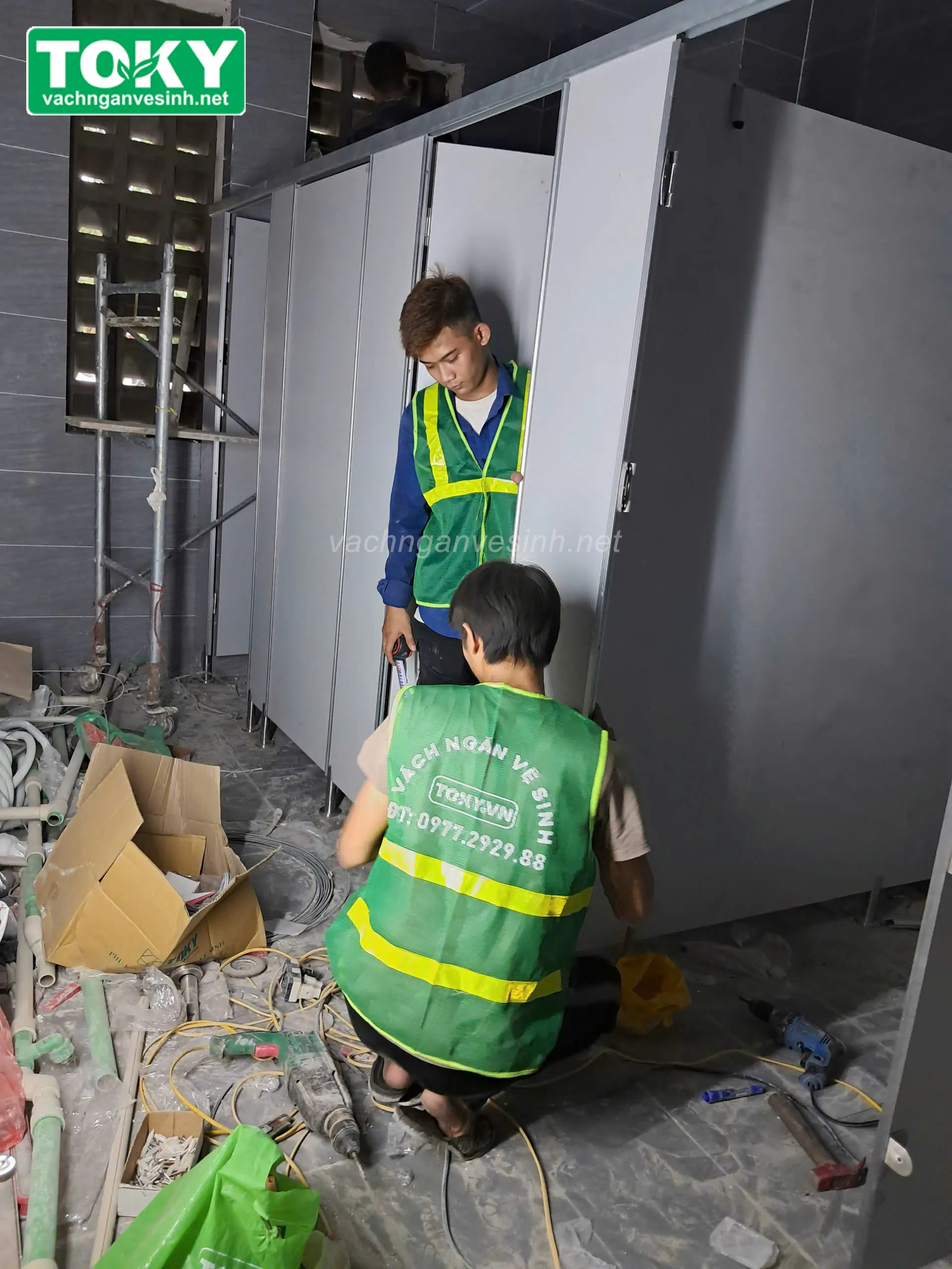 Vách ngăn vệ sinh phường Cầu Giấy – Chuyên gia giải pháp tối ưu toàn diện