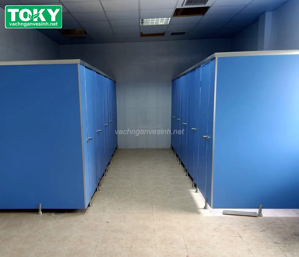 Vách ngăn vệ sinh Phường Long Biên: Giá rẻ – Chất lượng – Lắp đặt tận nơi