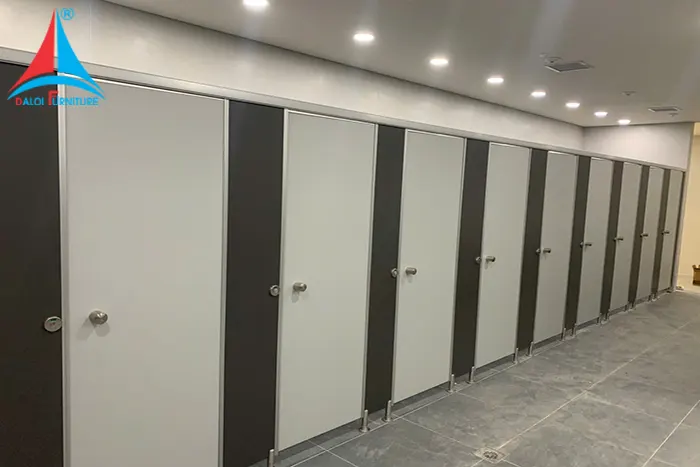 Vách ngăn vệ sinh Compact HPL chỉ từ 700k/m2
