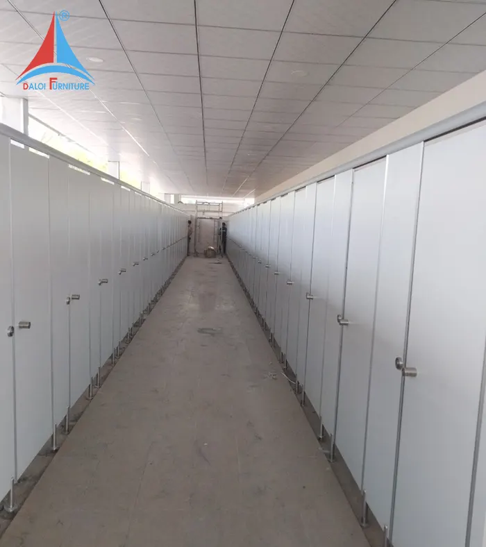 Đa Lợi cung cấp vách ngăn vệ sinh tại tỉnh Điện Biên – giải pháp bền vững