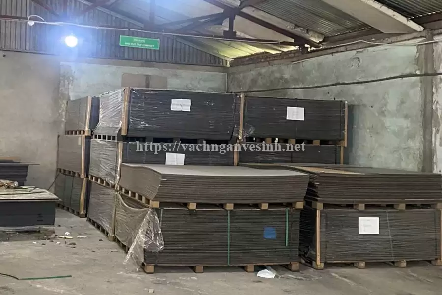 Đơn vị thi công vách ngăn vệ sinh compact HPL uy tín tại Hà Nội và TP.HCM