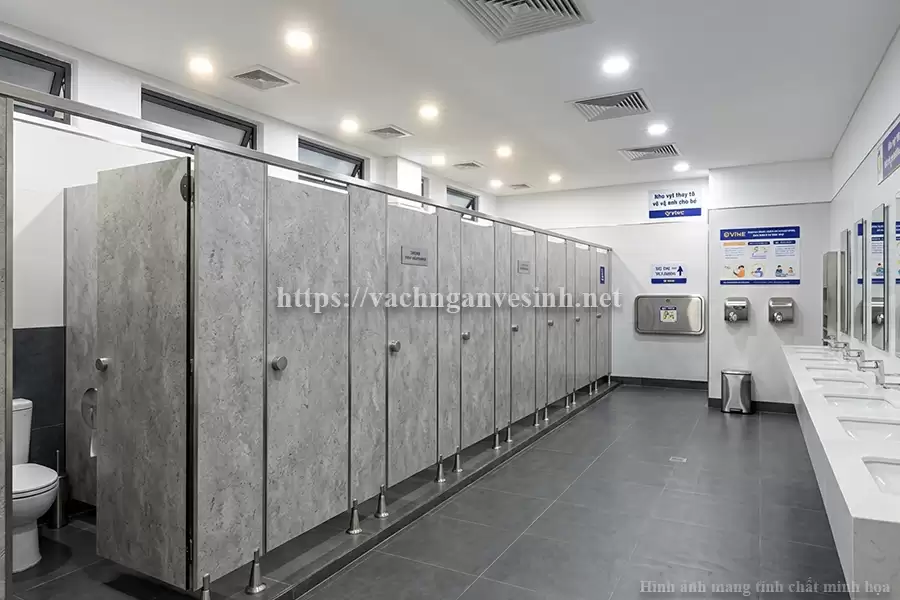Vách ngăn vệ sinh compact kháng khuẩn – phù hợp bệnh viện không?