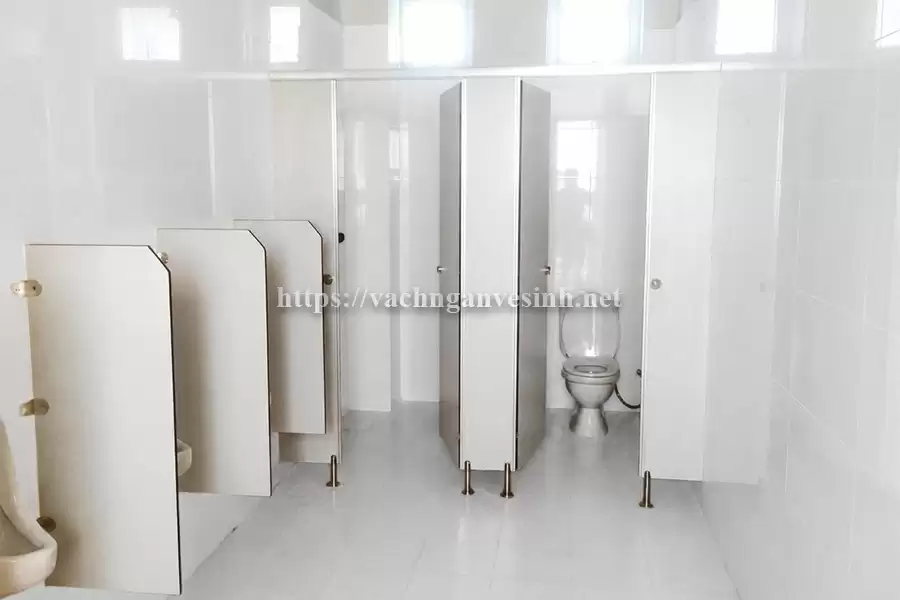 Kết quả khảo sát thực tế độ bền của vách ngăn Compact sau 5 năm sử dụng