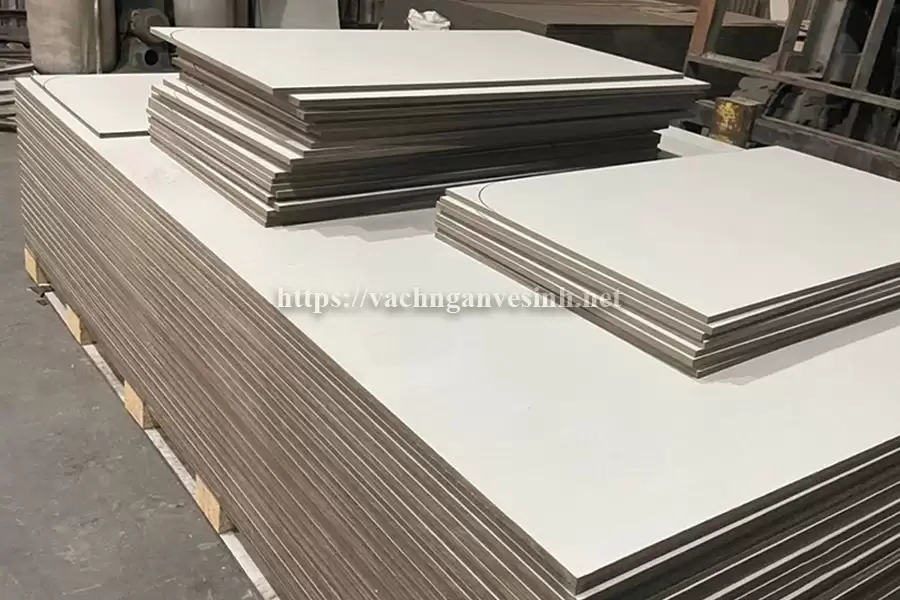 Ai cần nắm bắt được kích thước của tấm compact?