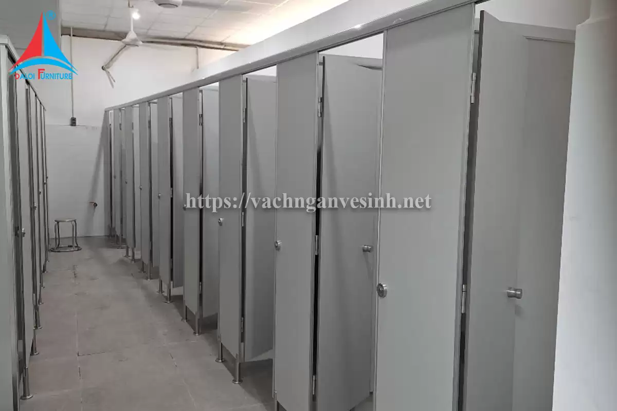 https://vachnganvesinh.net/bao-gia-vach-ngan-ve-sinh-compact-hpl.html