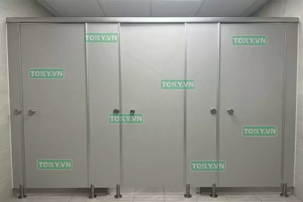 Đa Lợi thi công 120m2 vách ngăn vệ sinh tại nhà máy thủ công mỹ nghệ Mỹ Á
