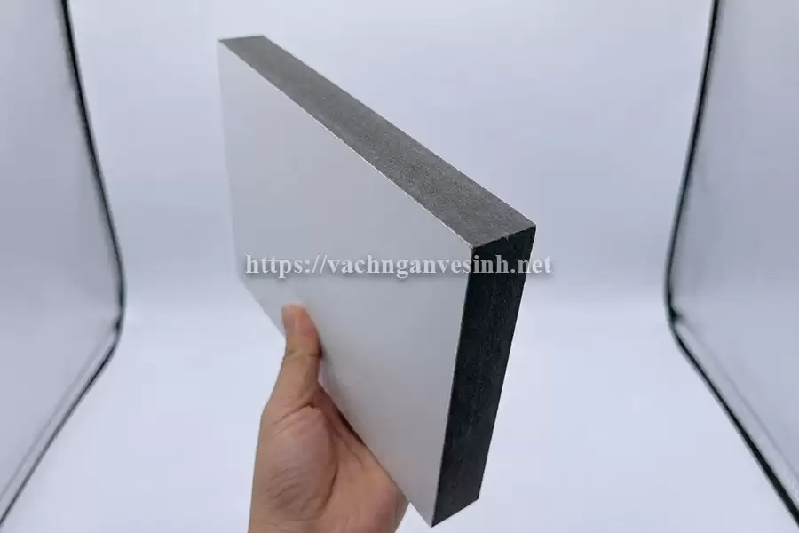 Tại sao tấm compact bị phồng rộp? nguyên nhân và cách khắc phục